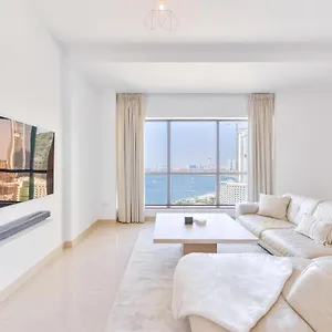 Deluxe Retreat In Jbr - Million Dollar View - Balcony دبي