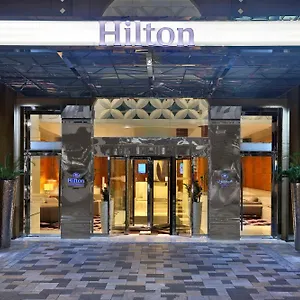 Hilton The Walk Hotel